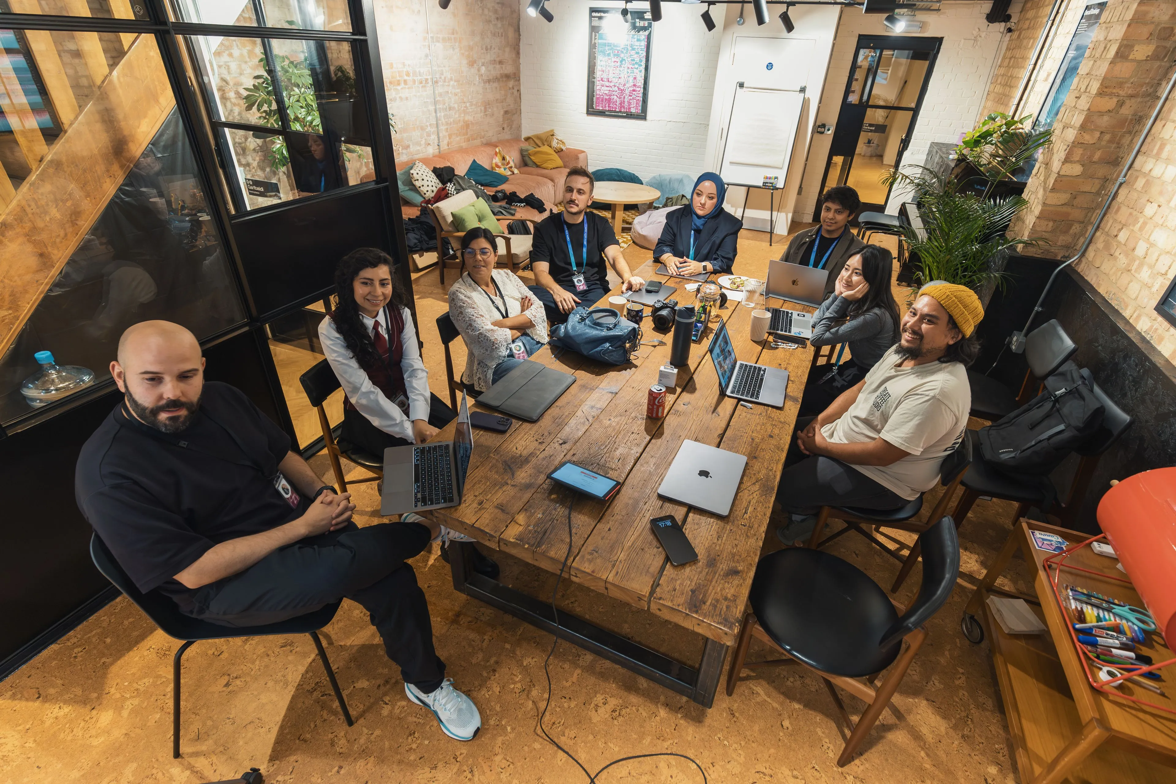 Das Scribble-Team bei der Arbeit an einem Kundenprojekt